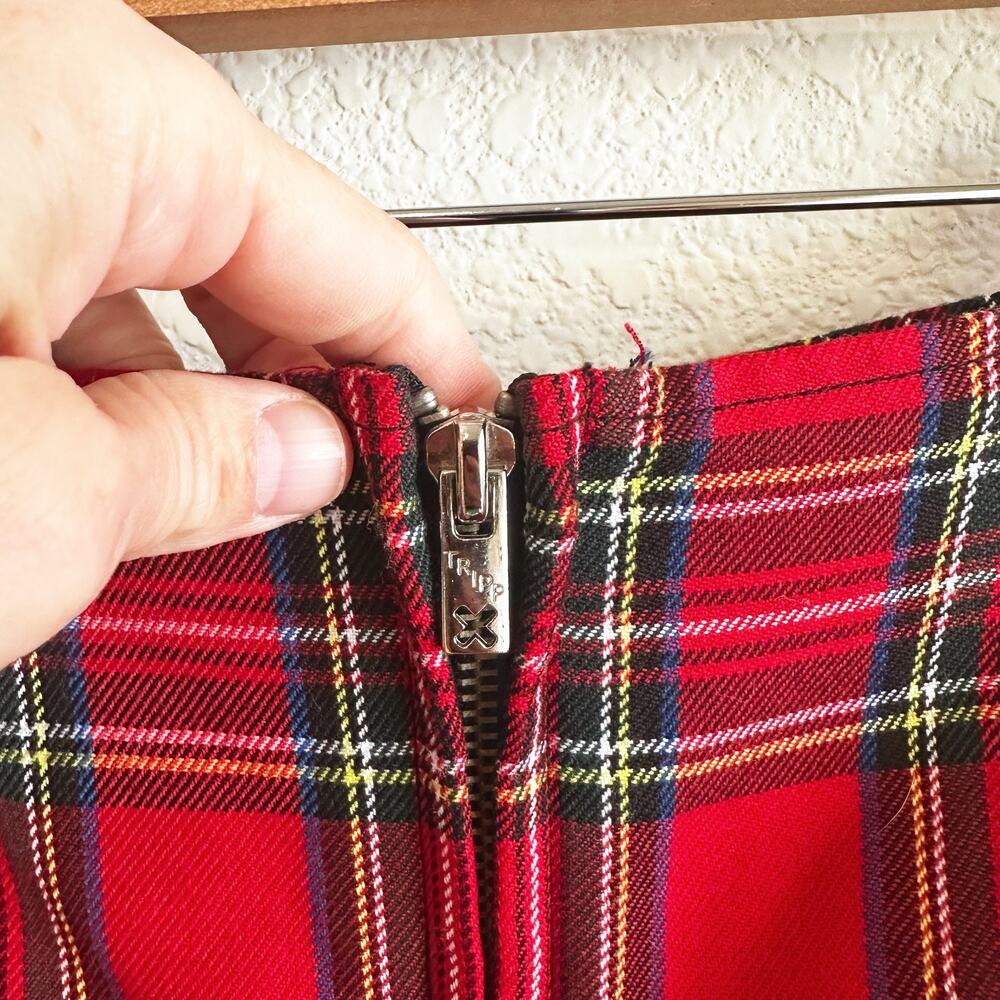 Tripp NYC Plaid Mini Skirt Large Tulle Layered Punk Goth Emo Y2K 90s School Girl - Picture 5 of 11